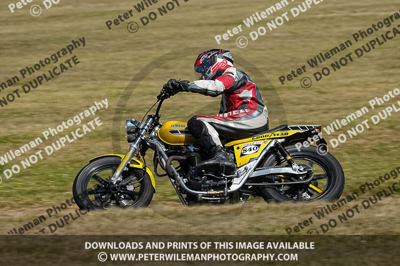 cadwell park;cadwell park photographs;cadwell trackday photographs;enduro digital images;event digital images;eventdigitalimages;peter wileman photography;racing digital images;trackday digital images;trackday photos